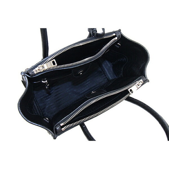 Prada Handbag Black Leather Beads Studded Crossbody Shoulder - Picture 3 of 10